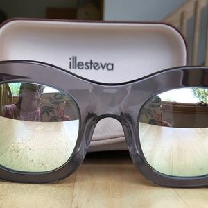 Illesteva Sunglasses - Hamilton